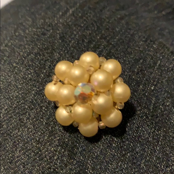 Vintage 50’s-60’s Clip-On Earrings - Picture 3 of 3